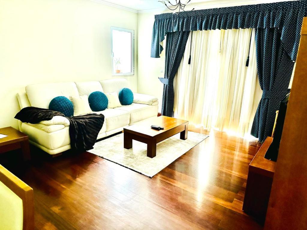 Smarts Apartment Da Ajuda Фуншал Экстерьер фото